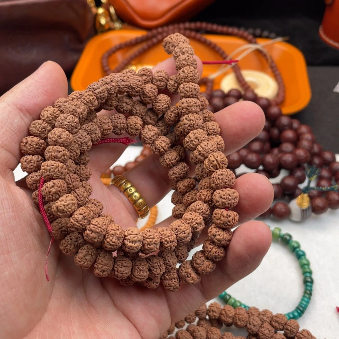 草珠菩提吊坠手串