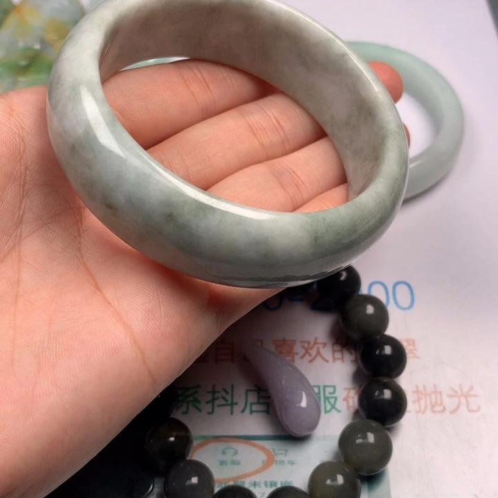 笑***云颈饰未镶嵌翡翠翡翠