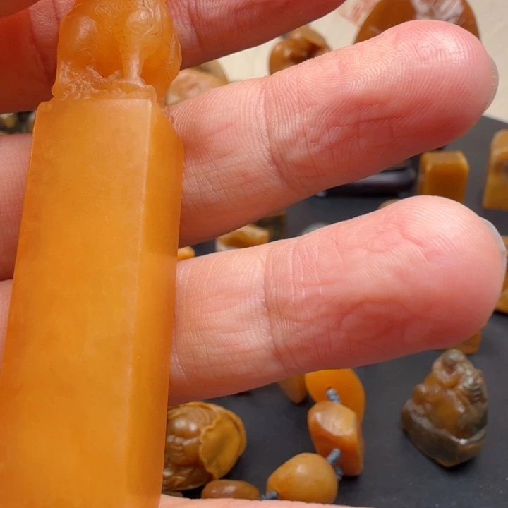 田黄石寿山田黄章