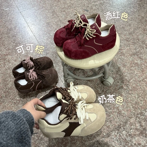 君君单里德训鞋百搭休闲鞋跟高4厘米5Q09-55011