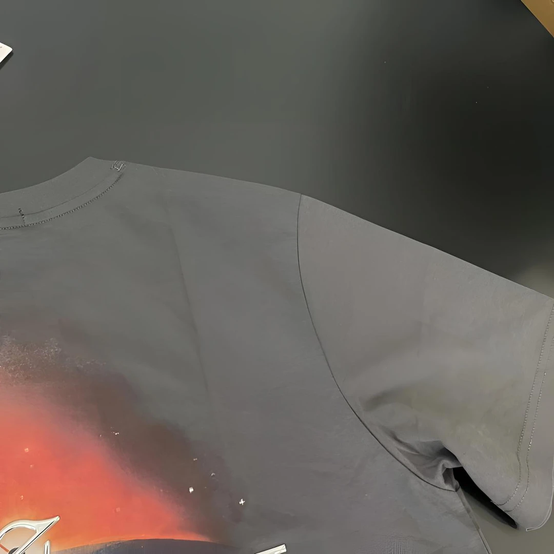 2-450-深灰圆领“火”凉感短T男士