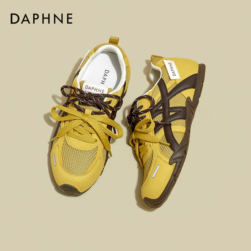 达芙妮网面透气休闲鞋女2025夏季新款时尚小众运动鞋子平底德训鞋