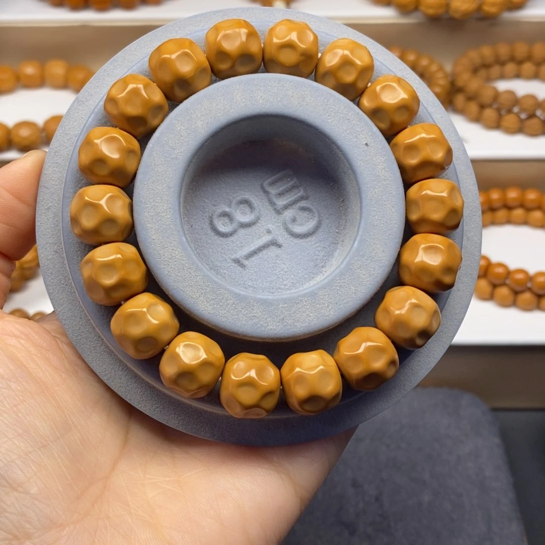 【闪购商品】猴头核桃手串奶酪13mm