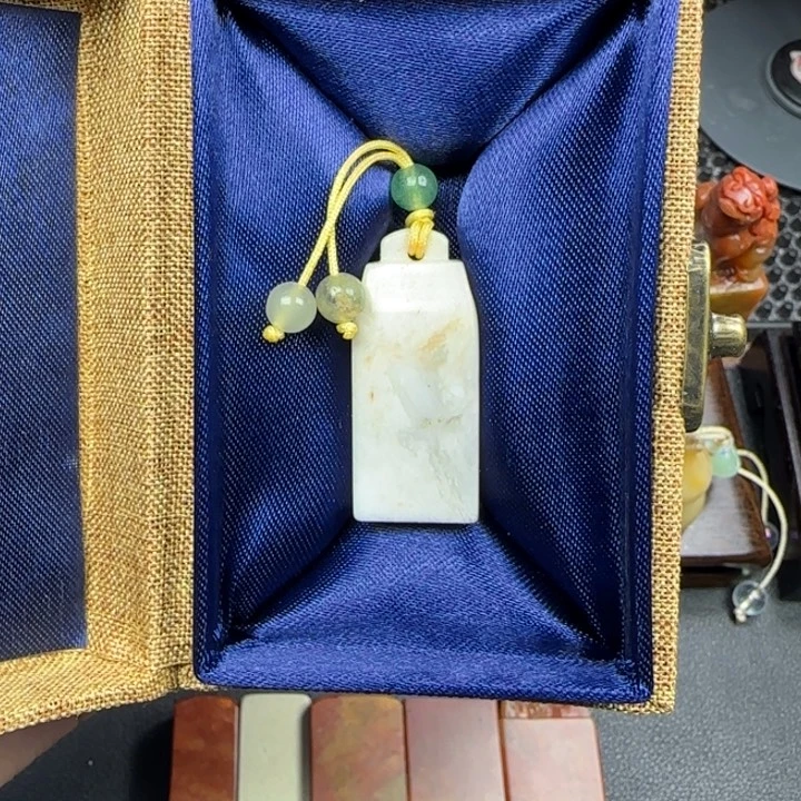 印石寿山石1.5包刻四字内（伊犁石）