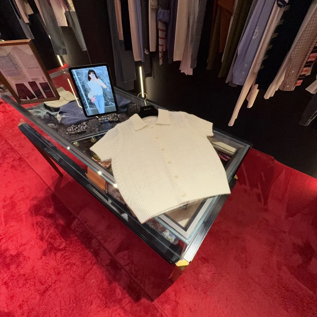 ❉HM 25/SS 凯旋门羊绒桑蚕丝针织衫#超软米白#1246上新