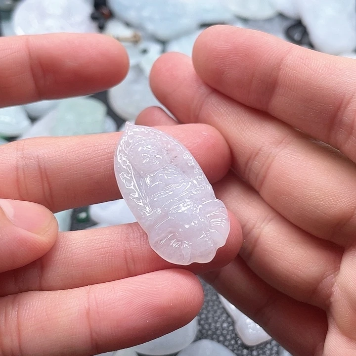 颈饰未镶嵌翡翠冰**锁翡翠