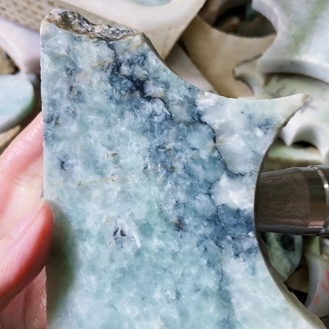 翡翠未镶嵌颈饰天然翡翠