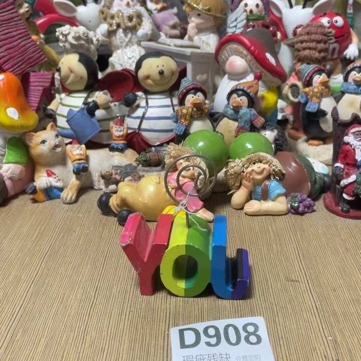 A***О摆件孤品老货微瑕瓷