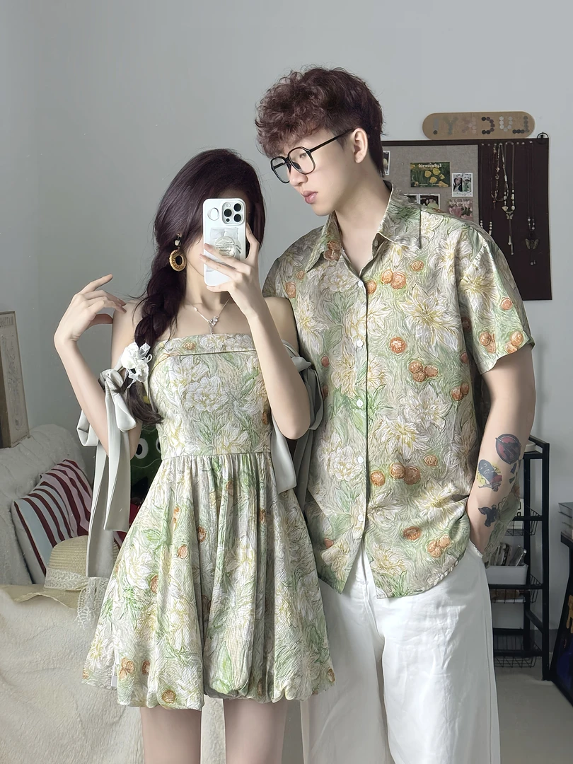 情侣装夏季小众设计感休闲收腰碎花女连衣裙男短袖衬衫一裙一衣