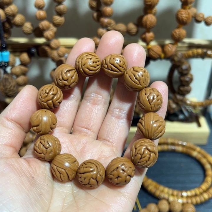 一***好野生桃枭手串龙纹