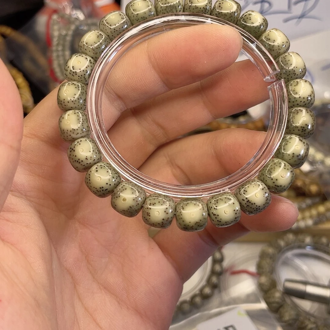 吊坠星月菩提5875