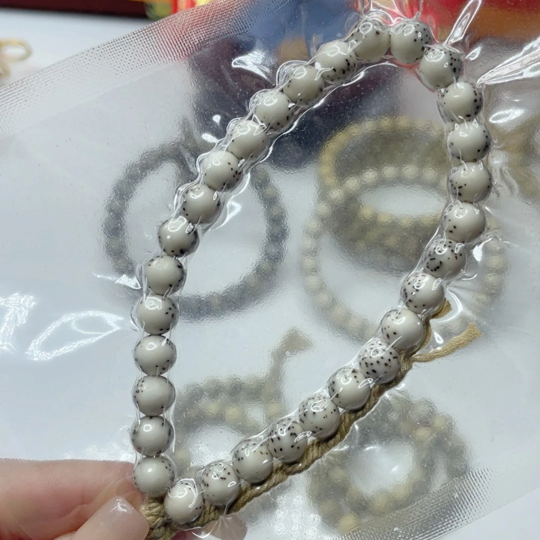 星月菩提手串石玉料古瓷白河豚圆珠手持卡8