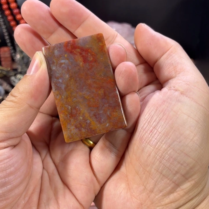 M***d玛瑙/玉髓未镶嵌颈饰