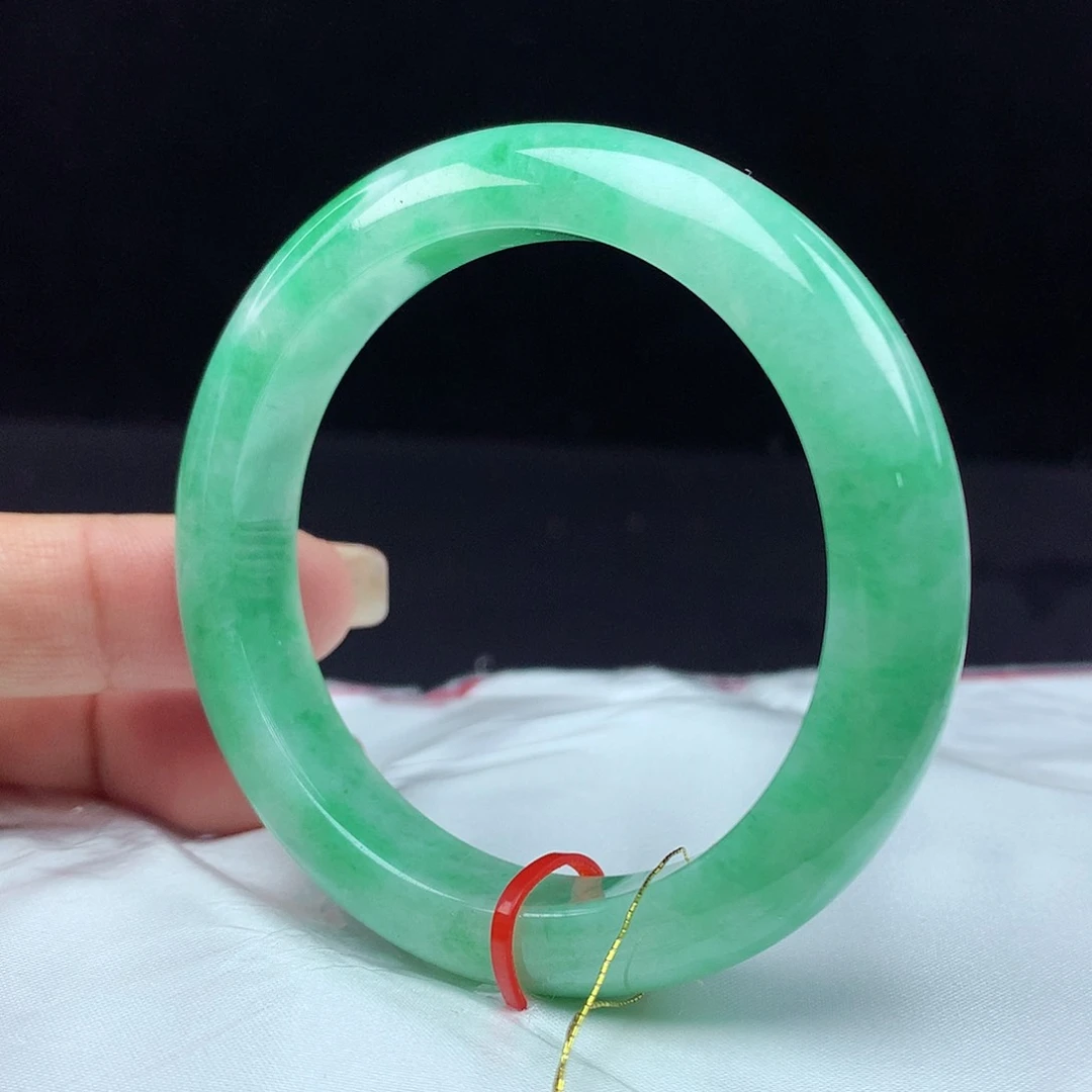 翡翠手镯未镶嵌53圈 2285