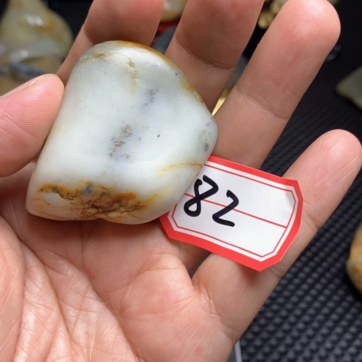 未镶嵌和田玉把件82