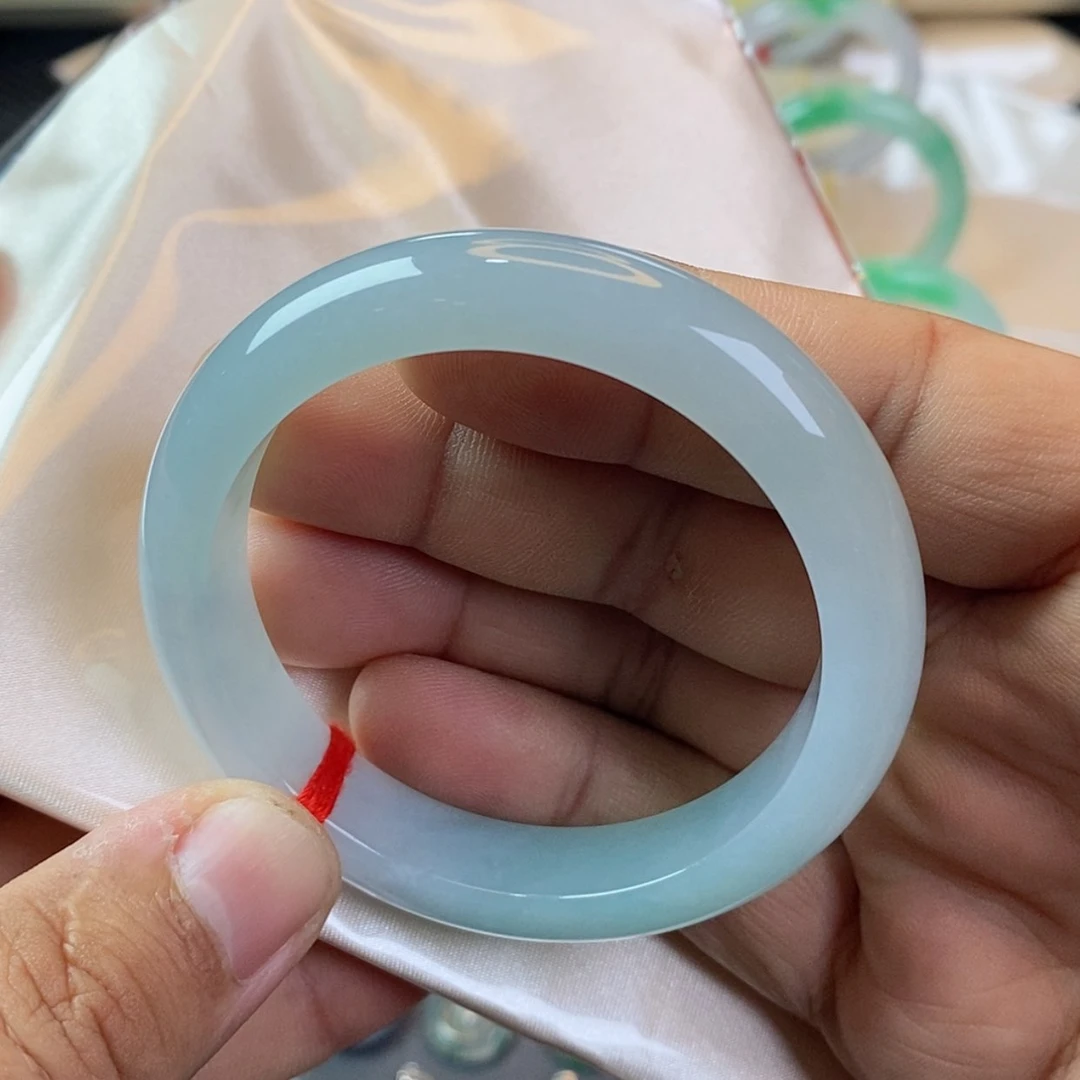 【闪购商品】未镶嵌手镯翡翠K****g