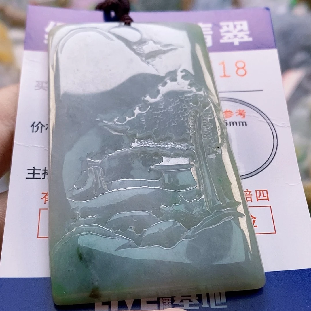 吊坠(不含链)未镶嵌翡翠