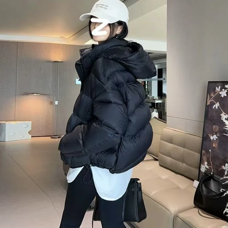 90白鸭绒25款秋冬季女款泡芙系列休闲百搭小个子羽绒服时尚短款