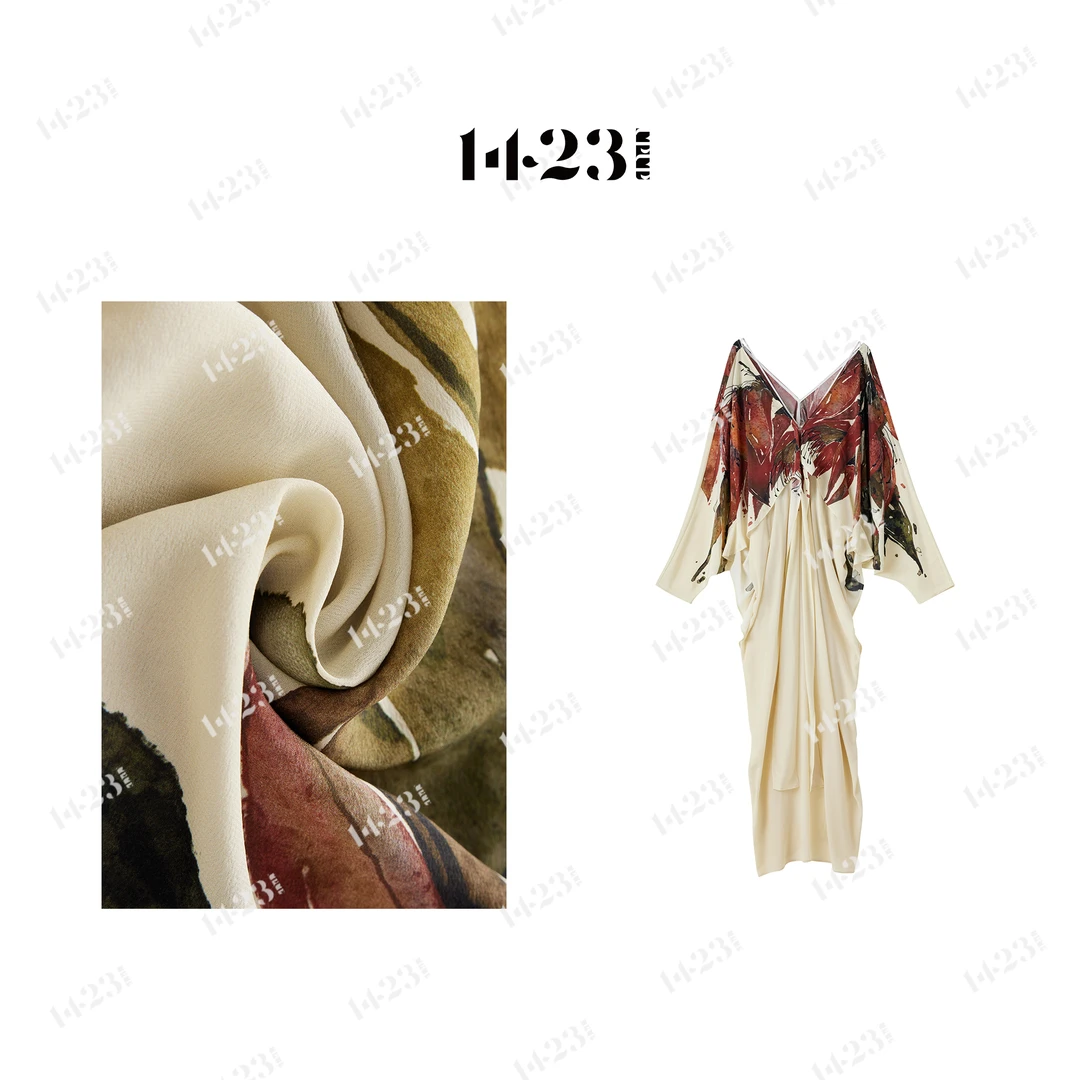 1423【烟雨序】设计感新中式100桑蚕丝显瘦披肩V领长袖连衣裙