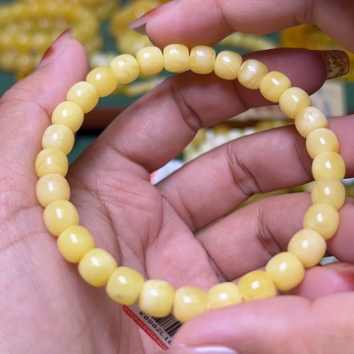 蜜蜡未镶嵌珠宝奇石