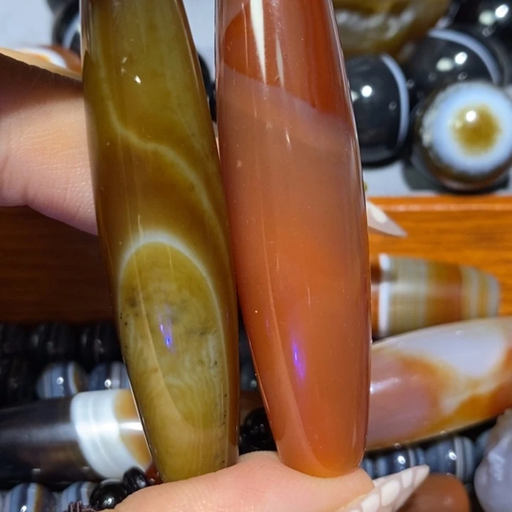 未镶嵌颈饰玛瑙/玉髓