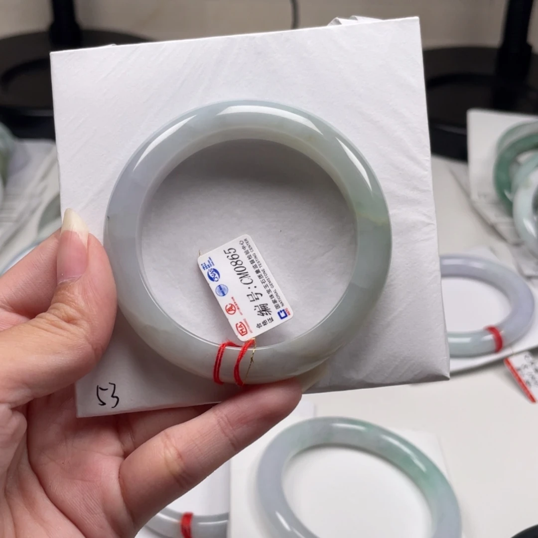 【闪购商品】未镶嵌手镯翡翠豆*喵