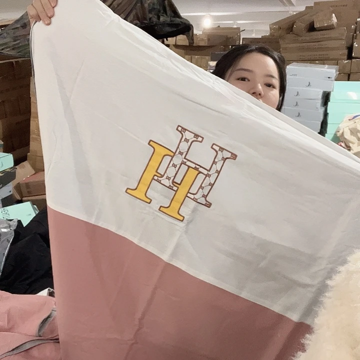 豆沙浅灰200*230纯棉四件套