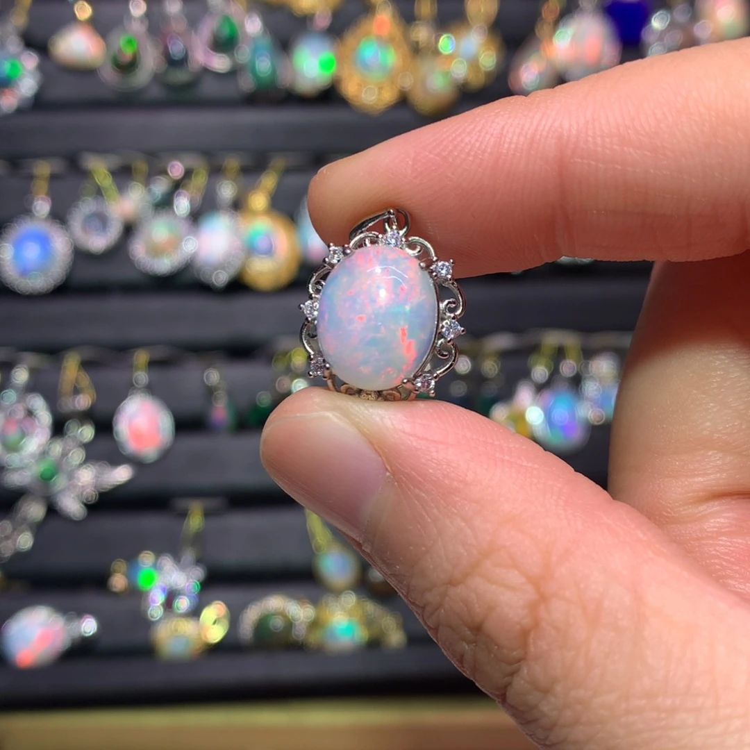 银S925镶嵌欧泊吊坠