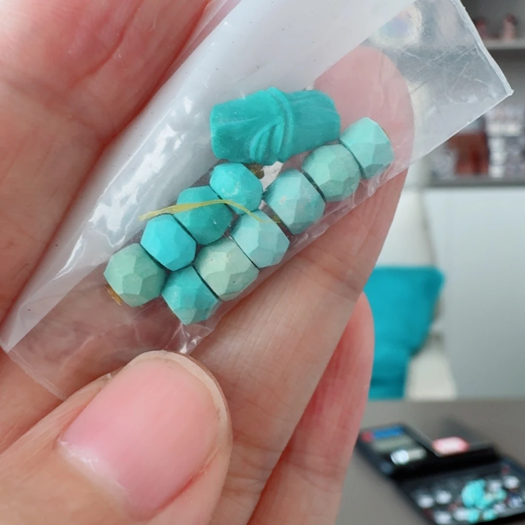 未镶嵌绿松石珠宝奇石
