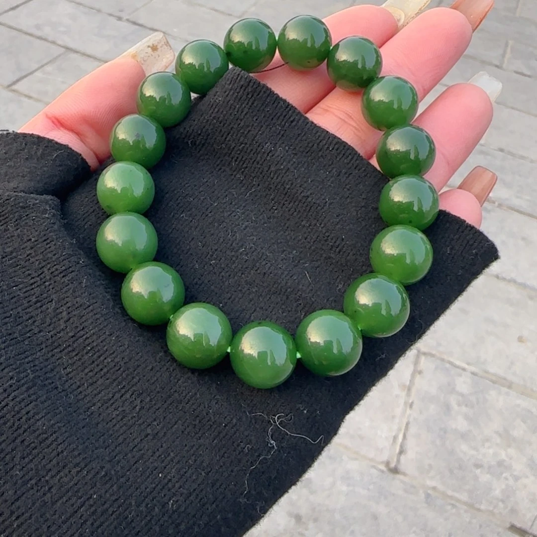 和田玉未镶嵌颈饰卡十二老鹅料