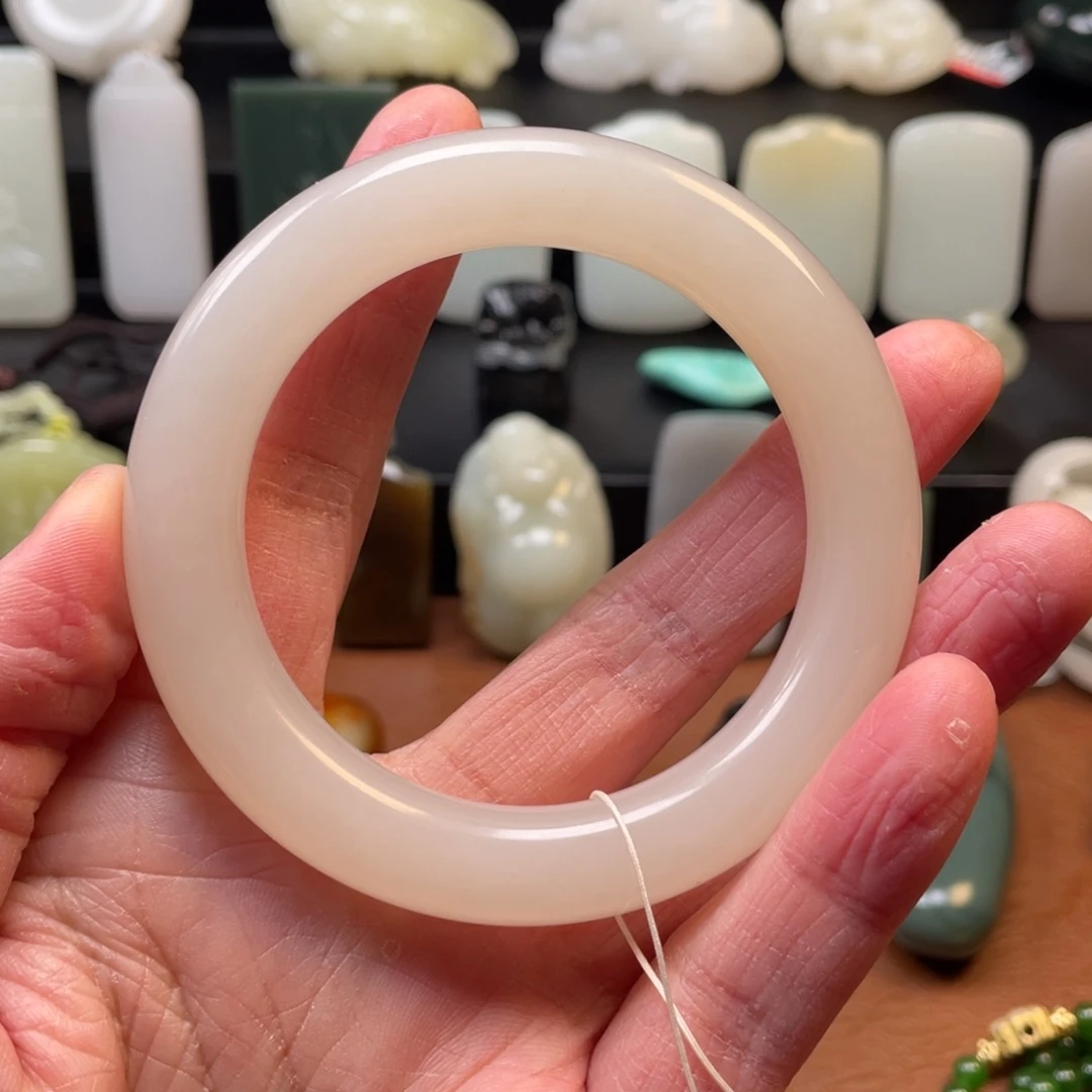 和田玉项圈未镶嵌