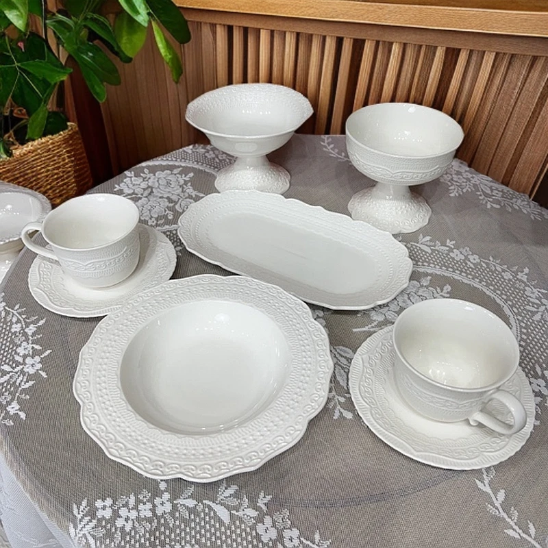 新疆发货法式早餐系列浮雕重工蕾丝陶瓷咖啡杯碟果盘深盘杯碟套装