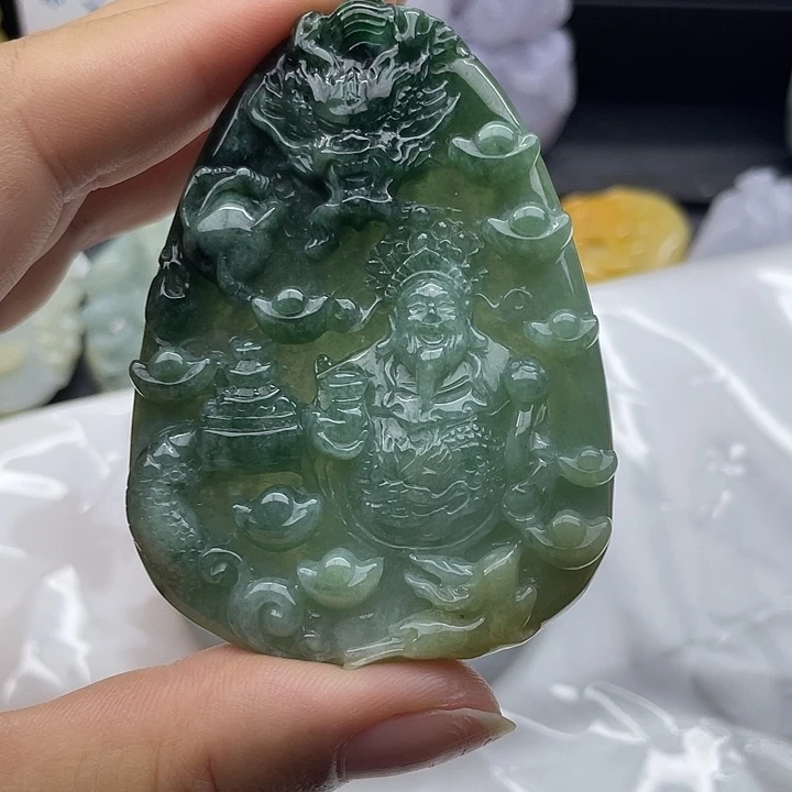 越***好颈饰未镶嵌翡翠天然翡翠