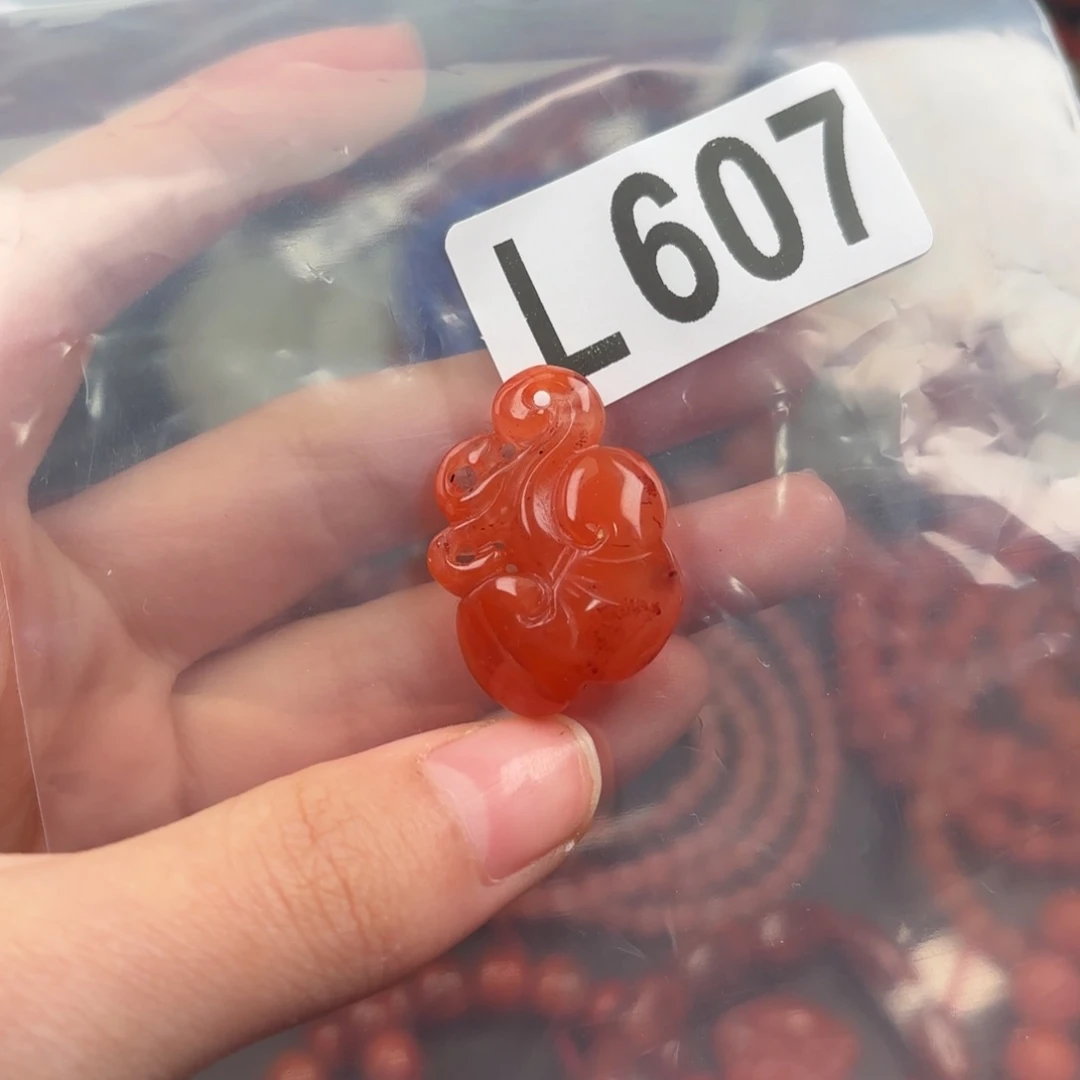 南红玛瑙珠宝奇石未镶嵌