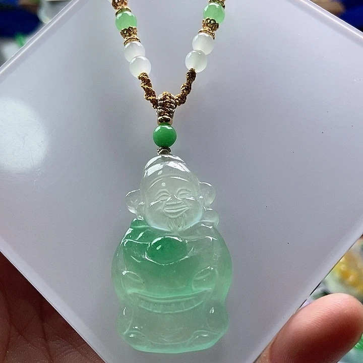 吊坠(赠链)未镶嵌翡翠