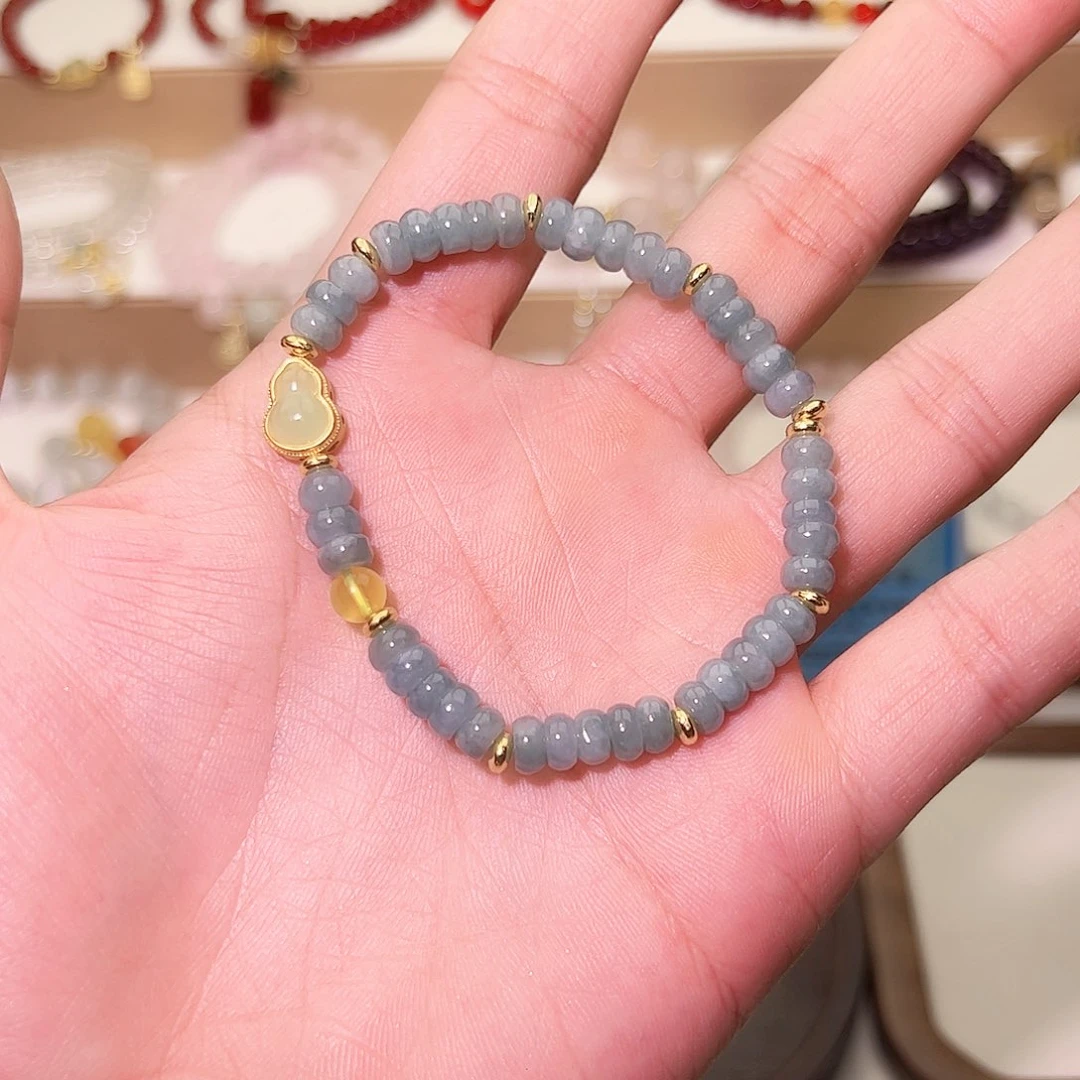 翡翠手串未镶嵌小****?手串