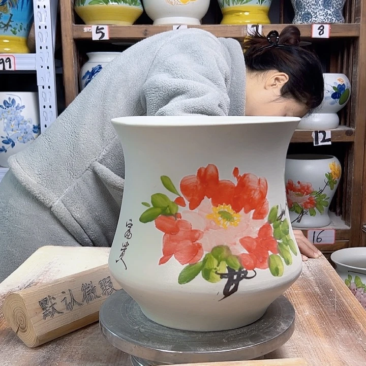 陶小蛮腰红牡丹新款陶瓷陶瓷