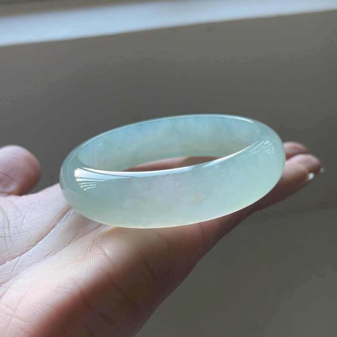翡翠未镶嵌手镯56.8圈三天鉴赏期
