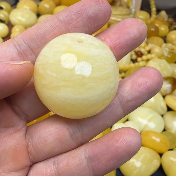 金***铁蜜蜡未镶嵌颈饰天然蜜蜡