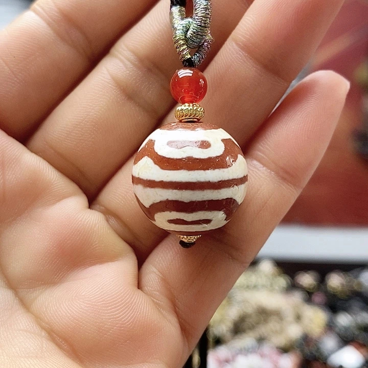 玛瑙/玉髓合金颈饰