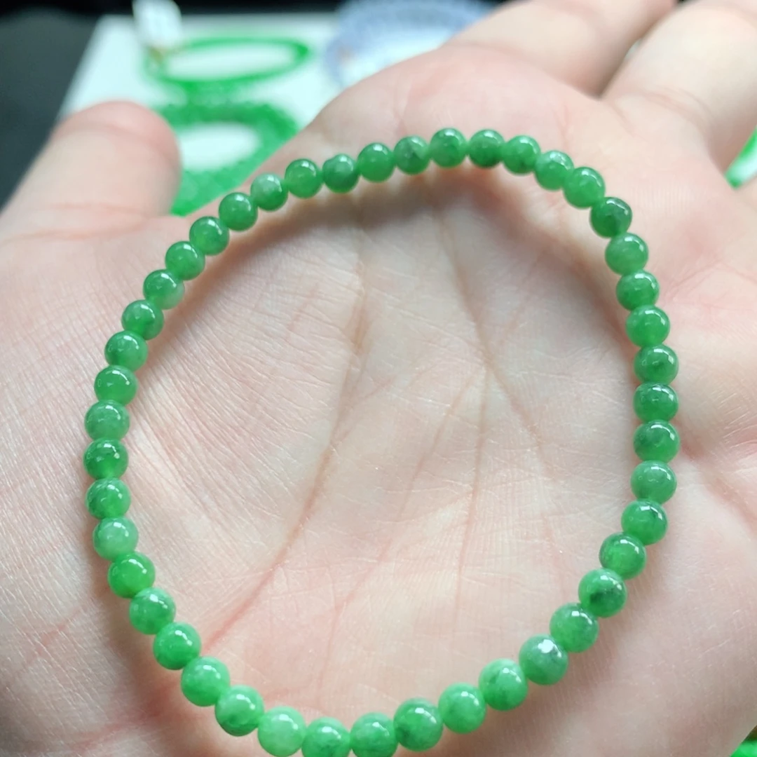 翡翠未镶嵌手链翡翠