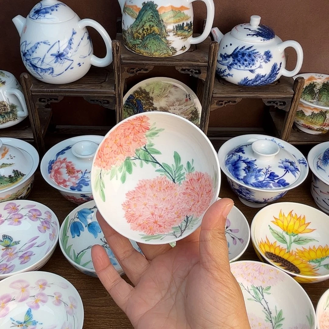 忠意堂釉下彩红绣球