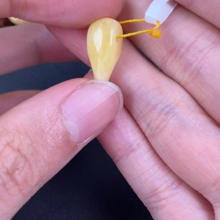 琥珀裸石未镶嵌天然58