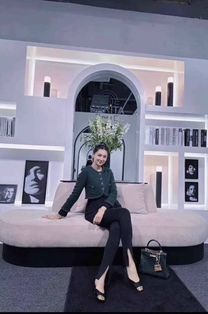 99新 Chanel/香奈儿 拜占庭祖母绿拼接琉璃扣秀款外套 38码 04187