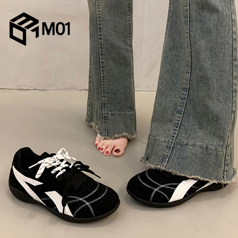 M01鞋子女新款秋季休闲黑色运动鞋不累脚复古阿甘板鞋系带德训鞋
