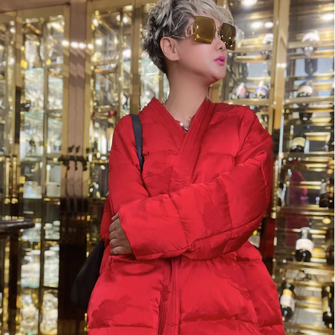 【华妃秀】蒋欣同款红色新中式国风提花新年战袍女90白鹅绒服外套