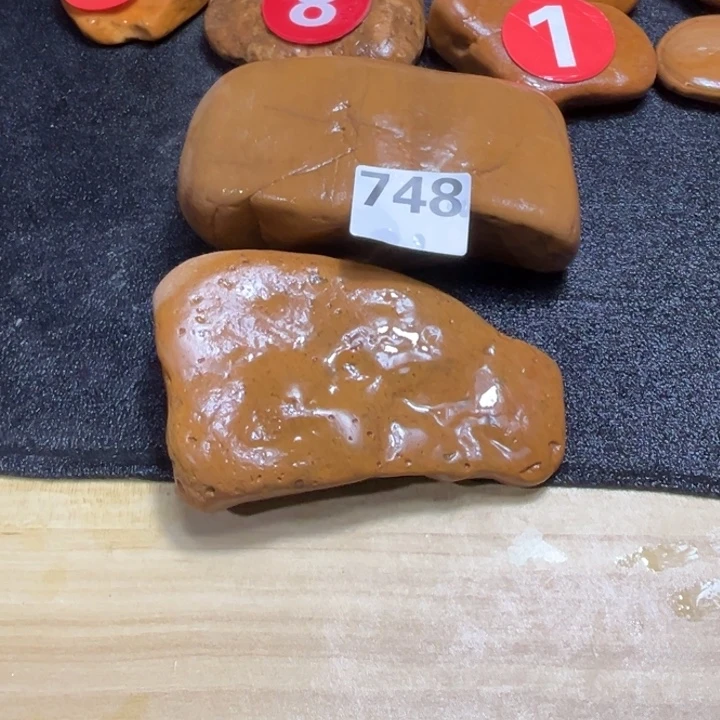 沧***王香榧木木头人的生活习性也会