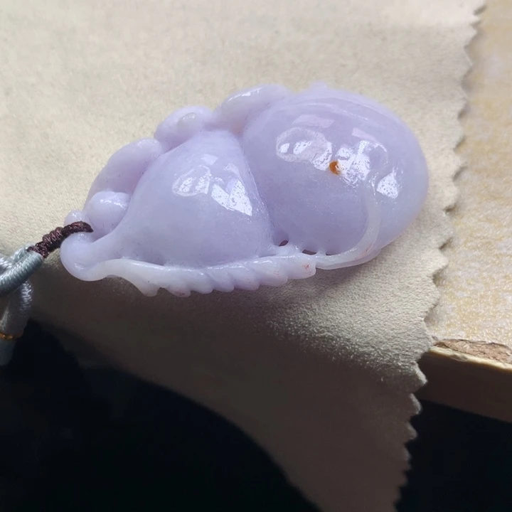 翡翠颈饰未镶嵌吊坠