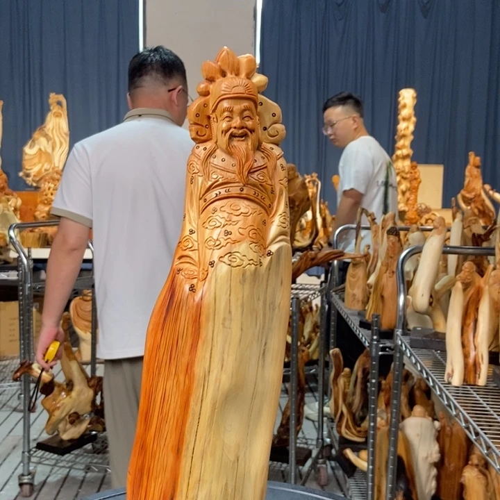 柏木（崖柏）随型摆件