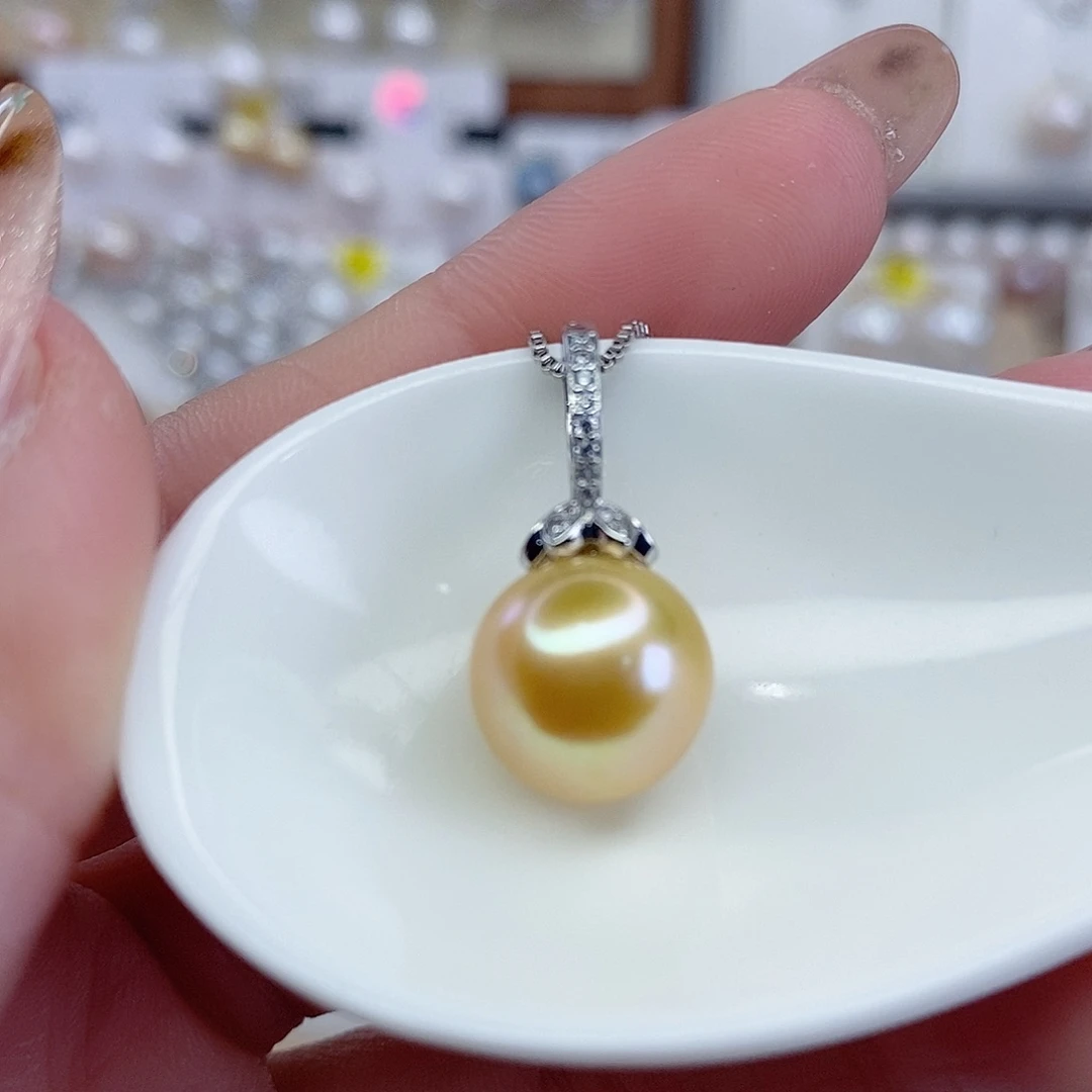 颈饰淡水珍珠合金